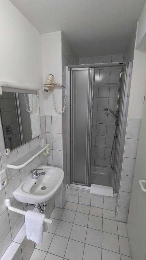 Gaestehaus Ziegler Stoccarda Esterno foto