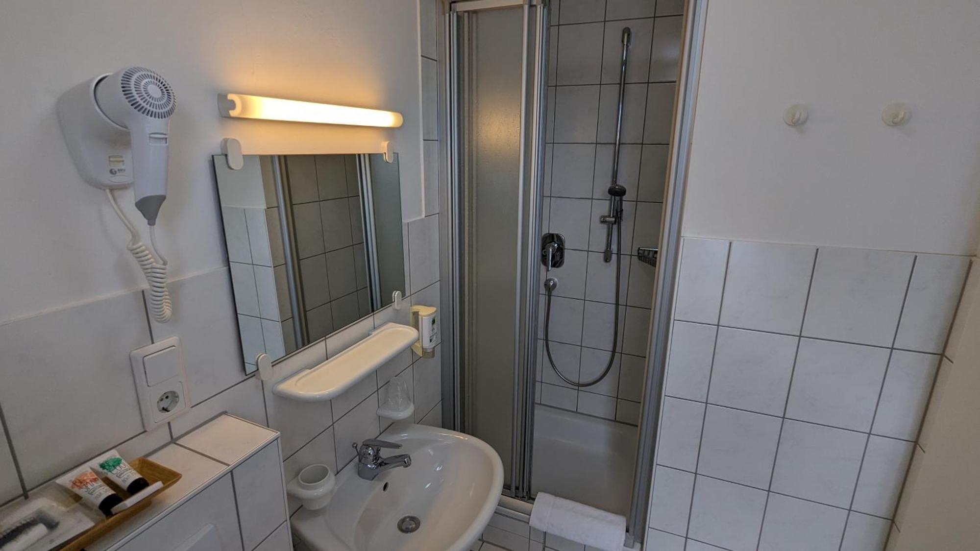 Gaestehaus Ziegler Stoccarda Esterno foto