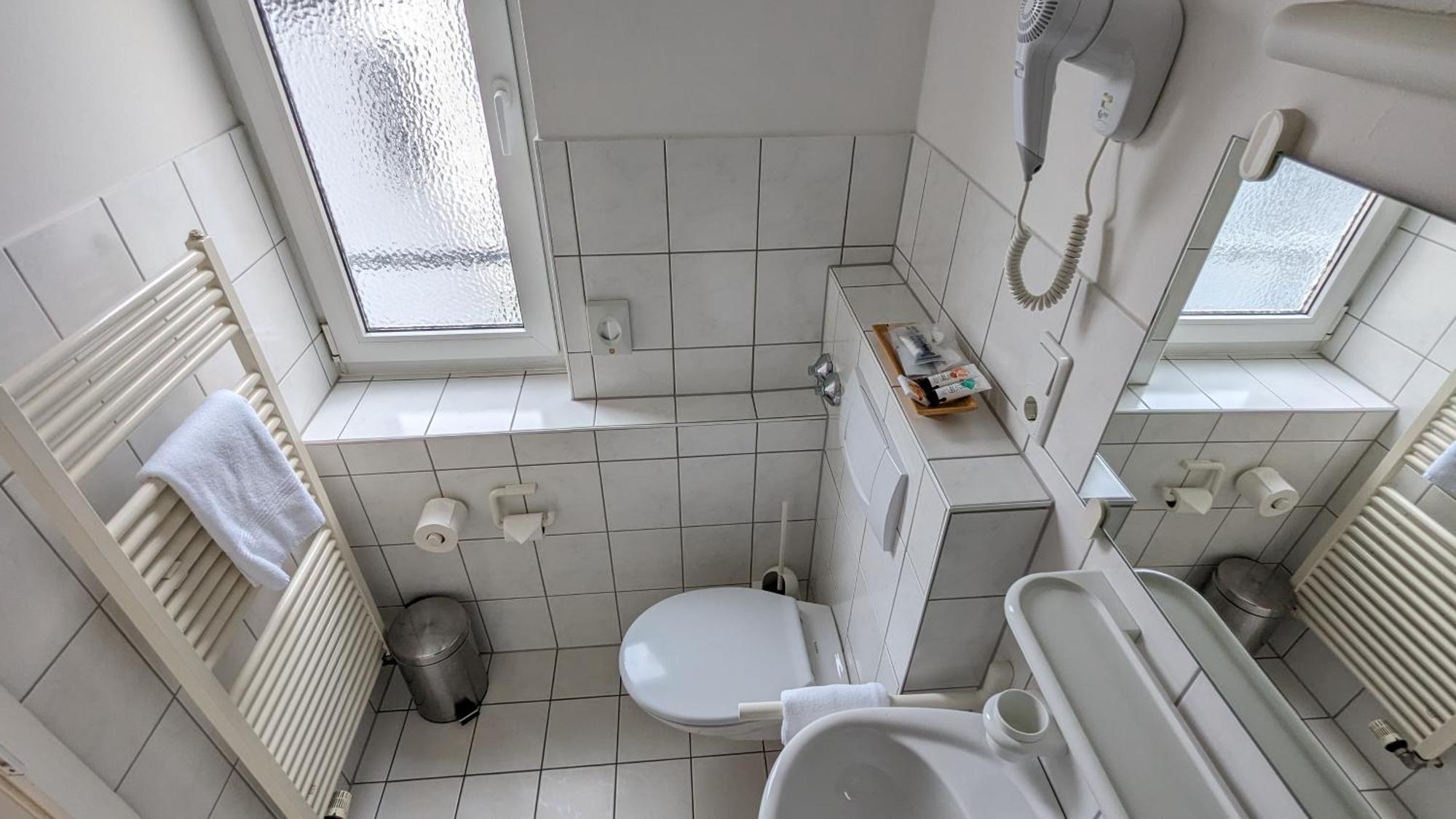 Gaestehaus Ziegler Stoccarda Esterno foto