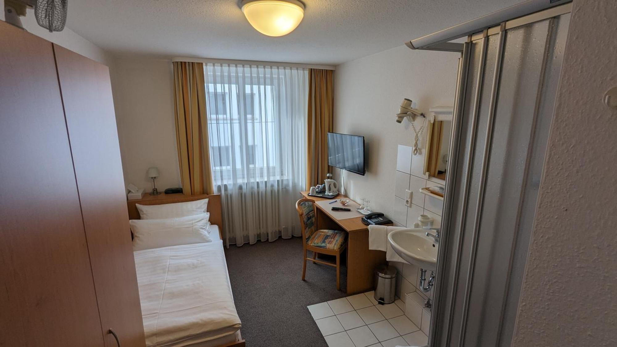 Gaestehaus Ziegler Stoccarda Esterno foto